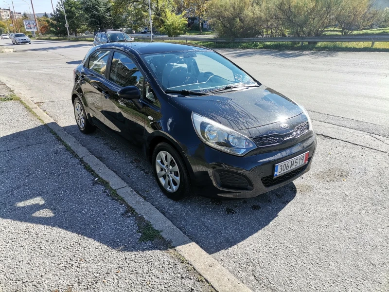 Kia Rio 1.25, снимка 9 - Автомобили и джипове - 47700625