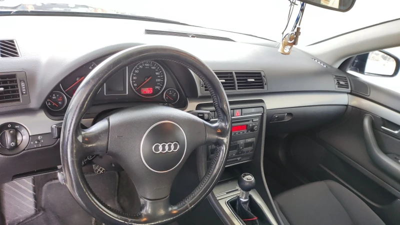 Audi A4 1.9 131, снимка 5 - Автомобили и джипове - 47778540