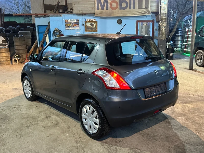 Suzuki Swift 4Х4 Топ Състояние, снимка 3 - Автомобили и джипове - 48672205