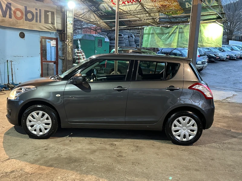 Suzuki Swift 4Х4 Топ Състояние, снимка 2 - Автомобили и джипове - 48672205