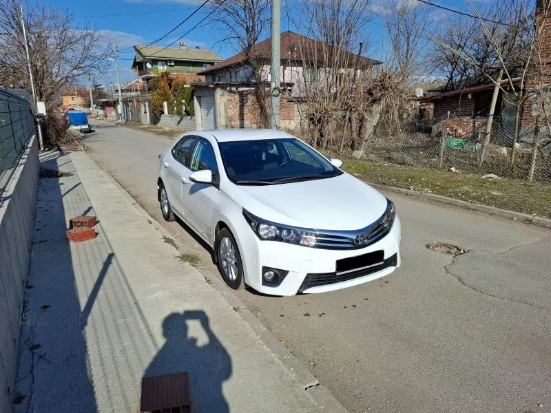 Toyota Corolla 1.6, снимка 3 - Автомобили и джипове - 48953799