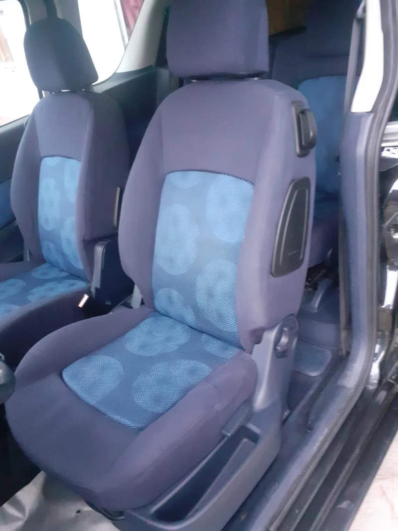 Peugeot 1007, снимка 16 - Автомобили и джипове - 52672653