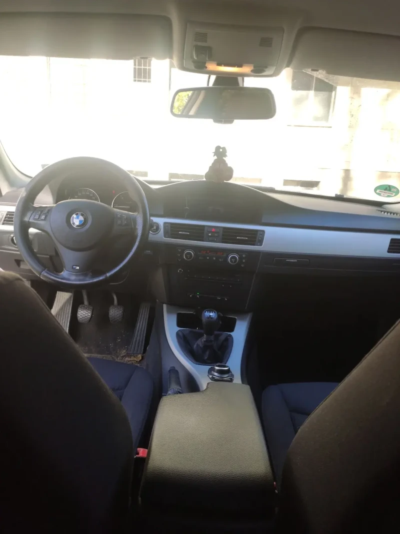 BMW 320 3ER REIHE, снимка 9 - Автомобили и джипове - 52727561