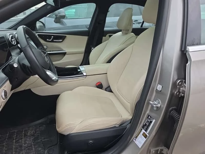 Mercedes-Benz C 300 * C300 4MATIC * CARFAX * ЦЕНА ДО БГ, снимка 6 - Автомобили и джипове - 54151268