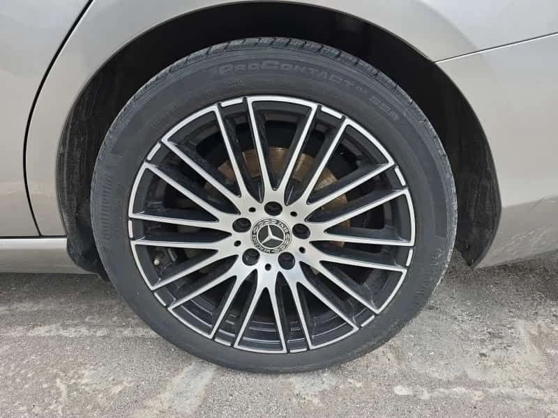 Mercedes-Benz C 300 * C300 4MATIC * CARFAX * ЦЕНА ДО БГ, снимка 14 - Автомобили и джипове - 54151268