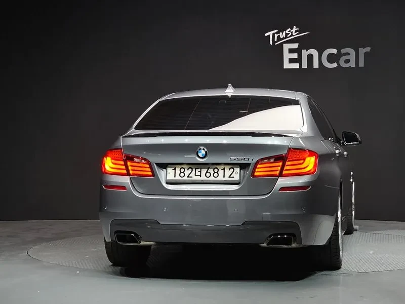 BMW 550 I XDRIVE, снимка 4 - Автомобили и джипове - 55363009