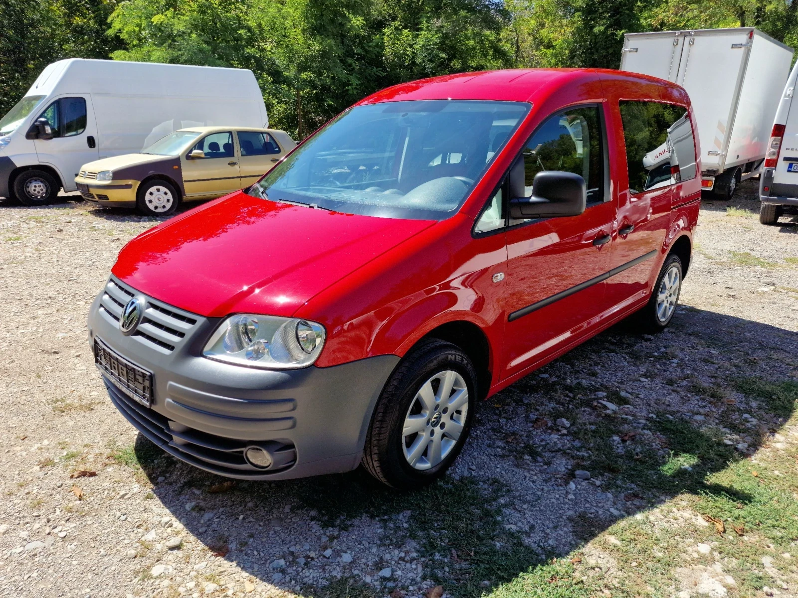 VW Caddy 1.6 Климатик - изображение 2