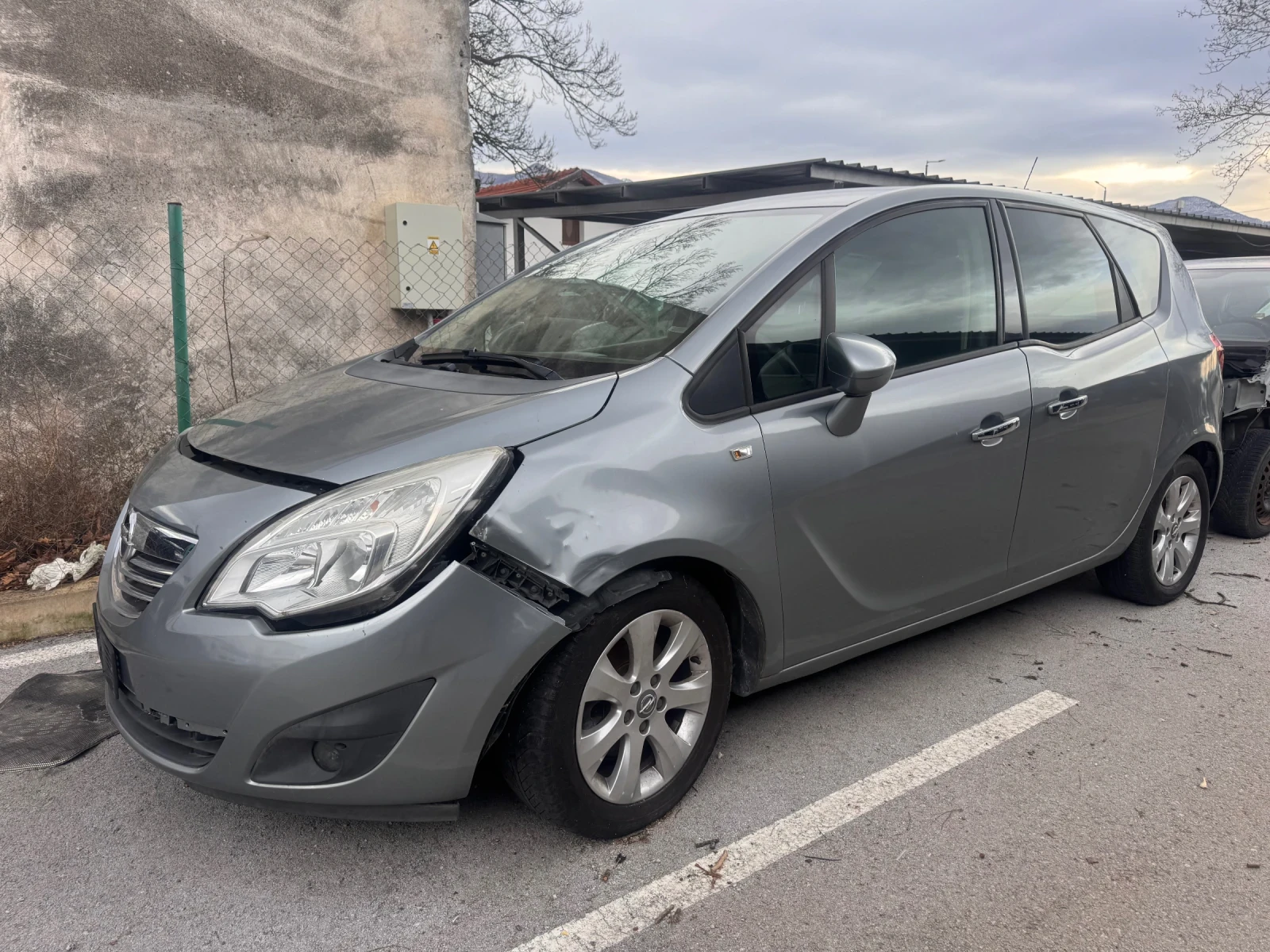 Opel Meriva 1.3D / На Части! - изображение 2