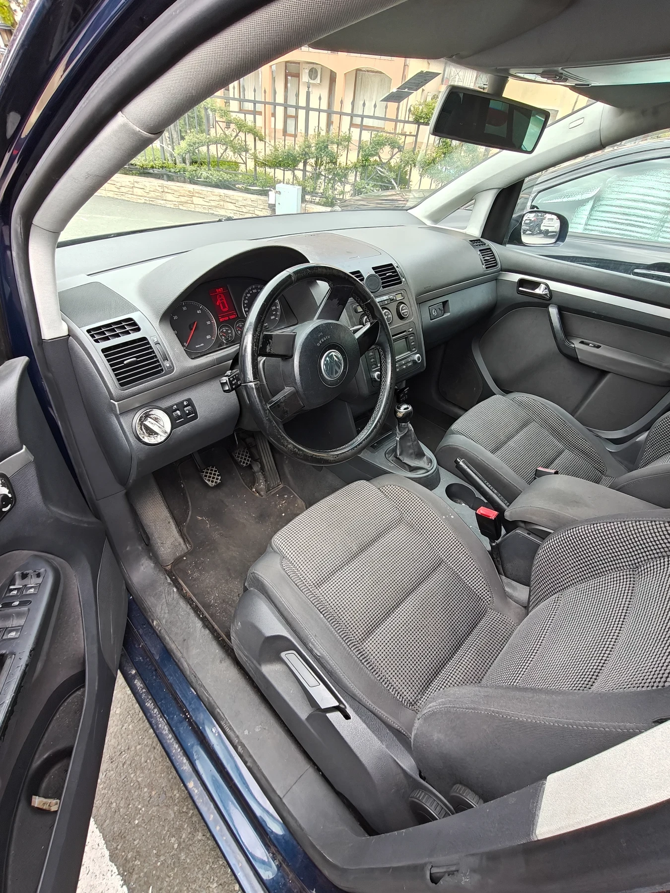 VW Touran  - изображение 4