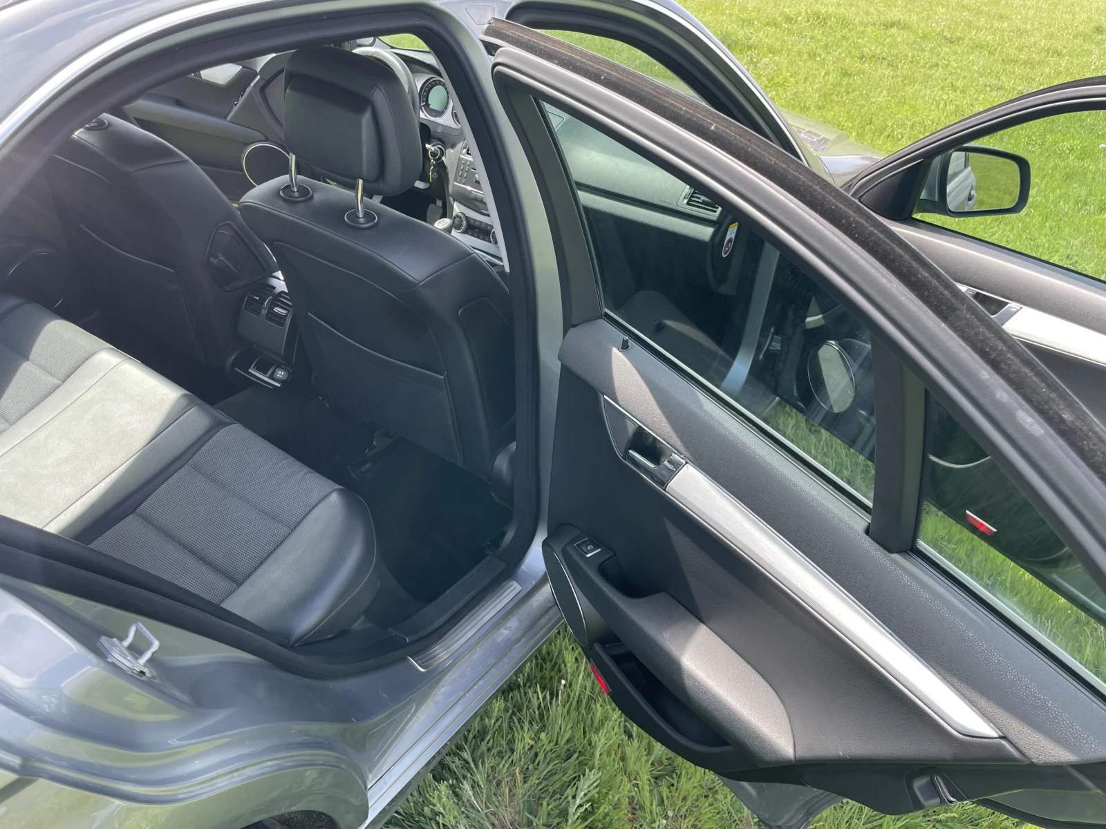 Mercedes-Benz C 200 | Mobile.bg   12