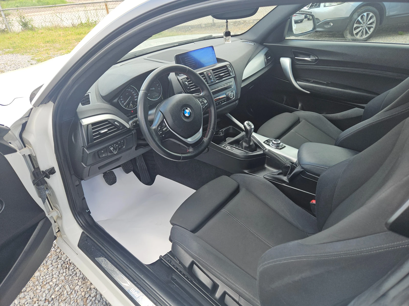 BMW 116 1.6i/136k.c - изображение 8