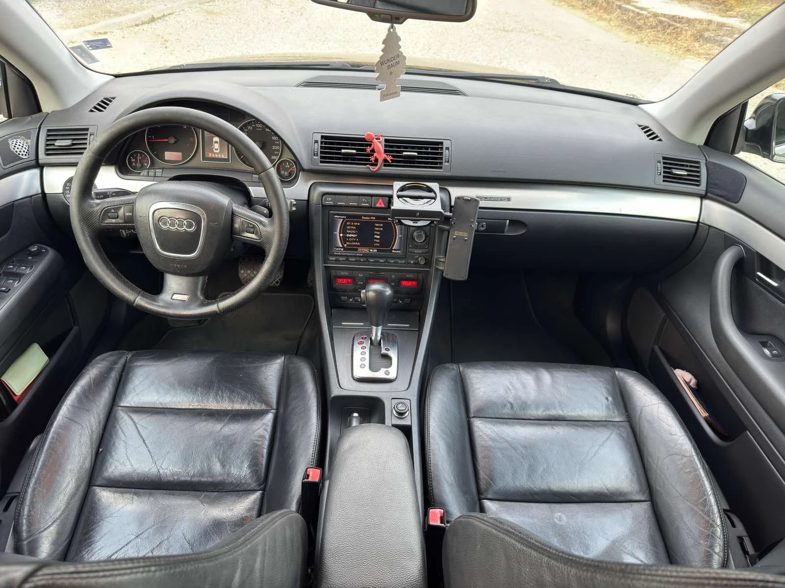 Audi A4  - изображение 8