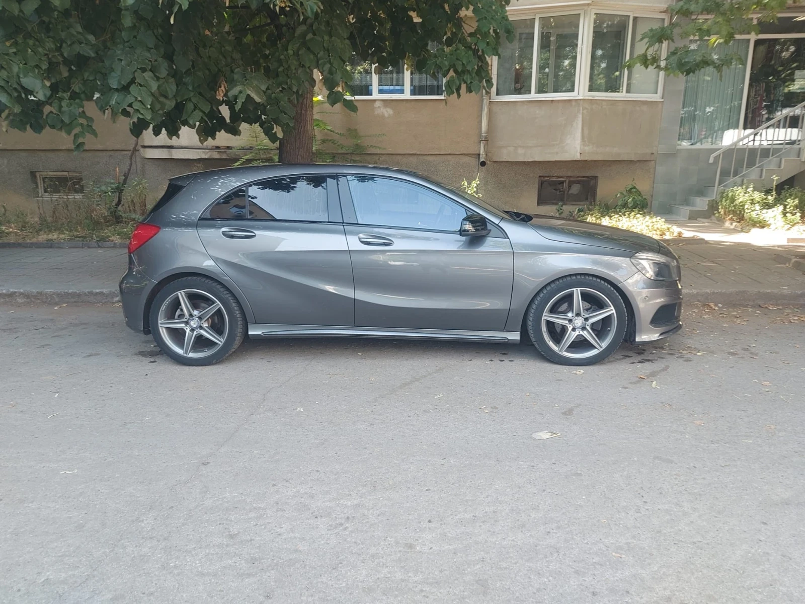 Mercedes-Benz A 180  - изображение 5