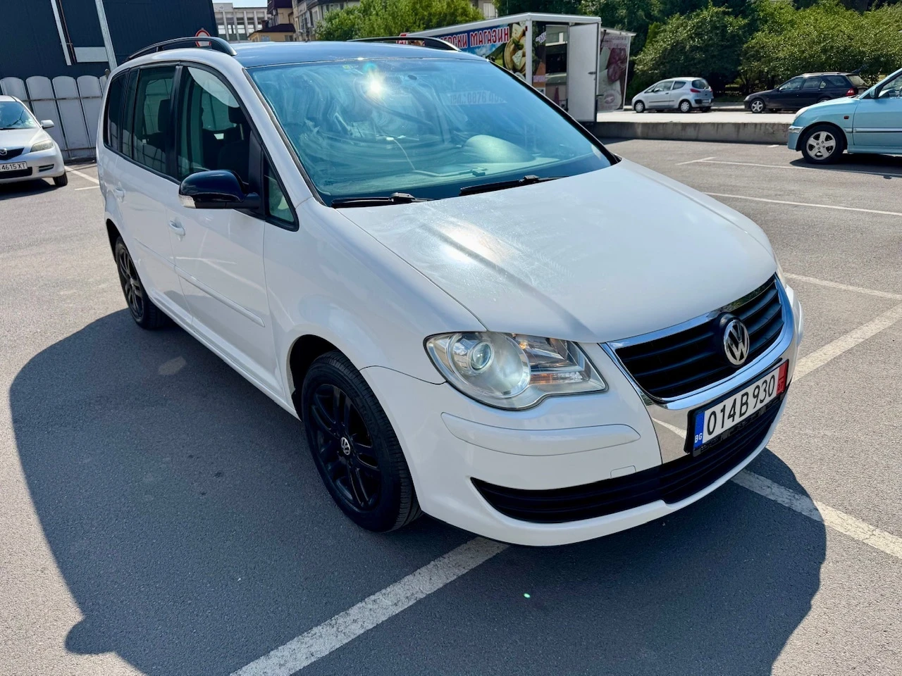 VW Touran 1.9TDI 105кс/АВТОМ./FACELIFT/214000км./НАВИГАЦИЯ - изображение 3