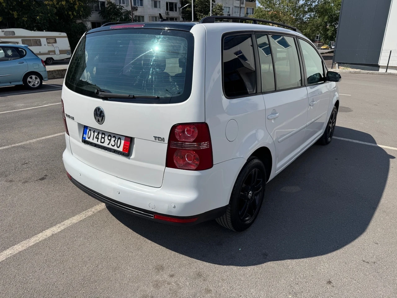 VW Touran 1.9TDI 105кс/АВТОМ./FACELIFT/214000км./НАВИГАЦИЯ - изображение 5