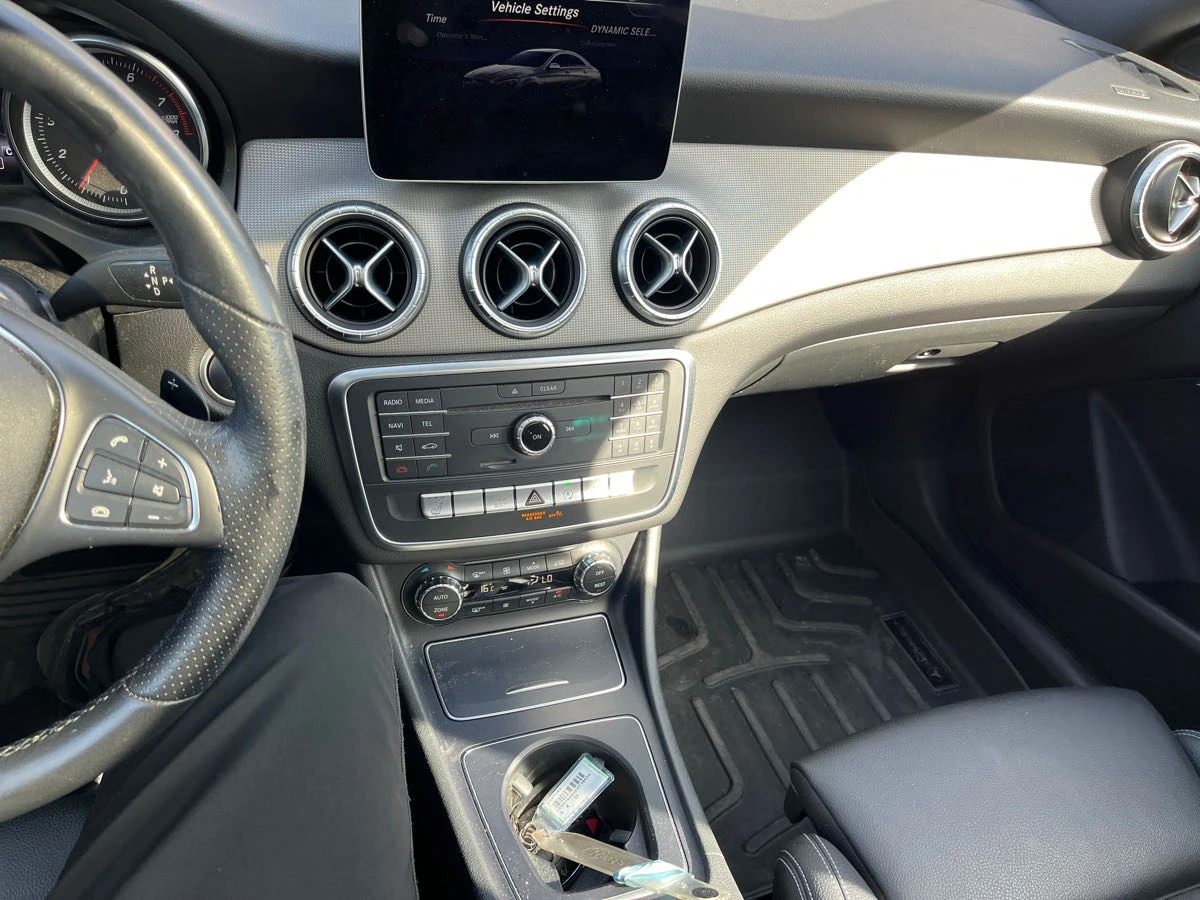 Mercedes-Benz CLA 250 * АВТО КРЕДИТ* ЦЕНА ДО БГ * CARFAX *  - изображение 8