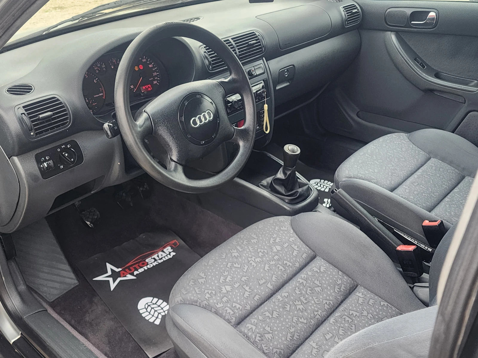 Audi A3 1.8i - изображение 5