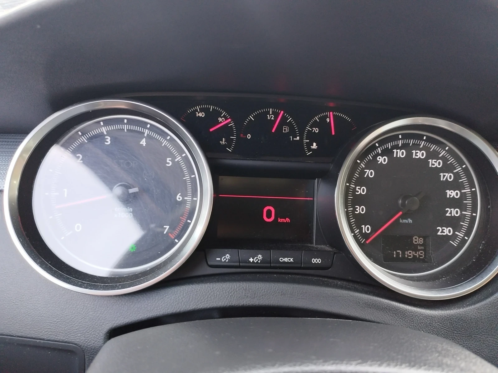 Peugeot 508 1.6 THP - изображение 7