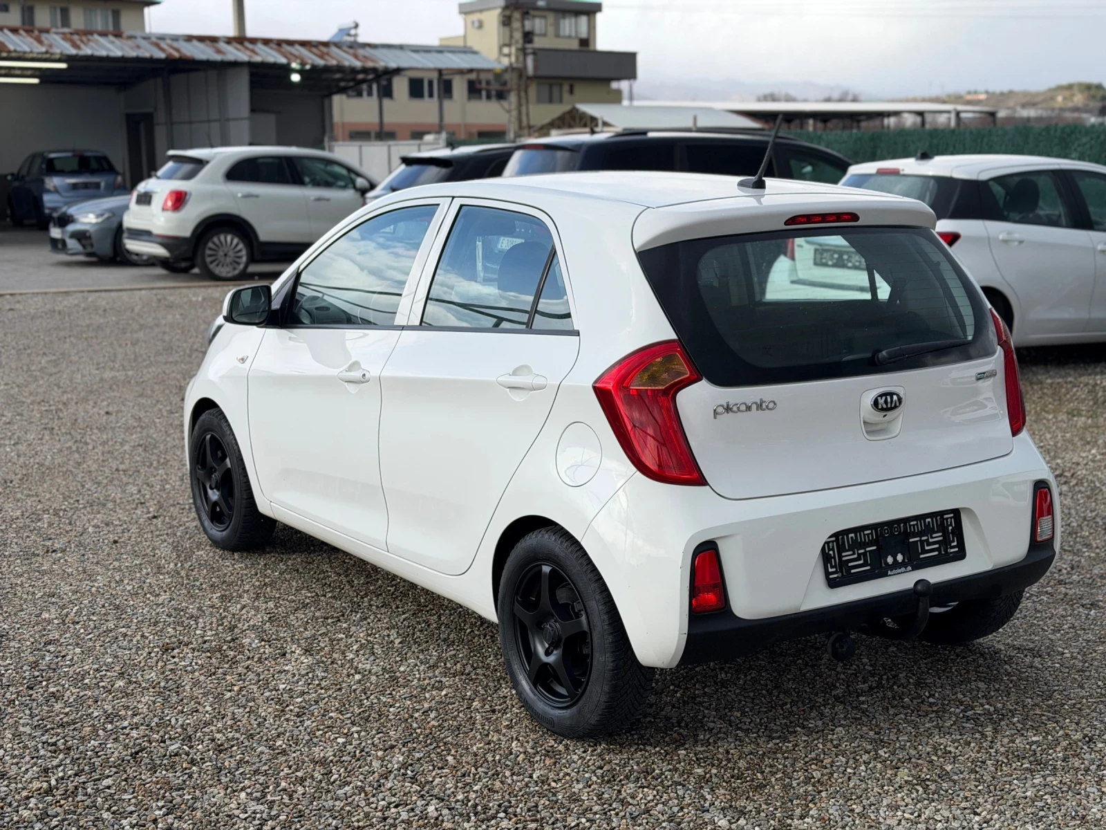 Kia Picanto 1.0i/70hp/NAVI/CANERA/EVRO6/ - изображение 5