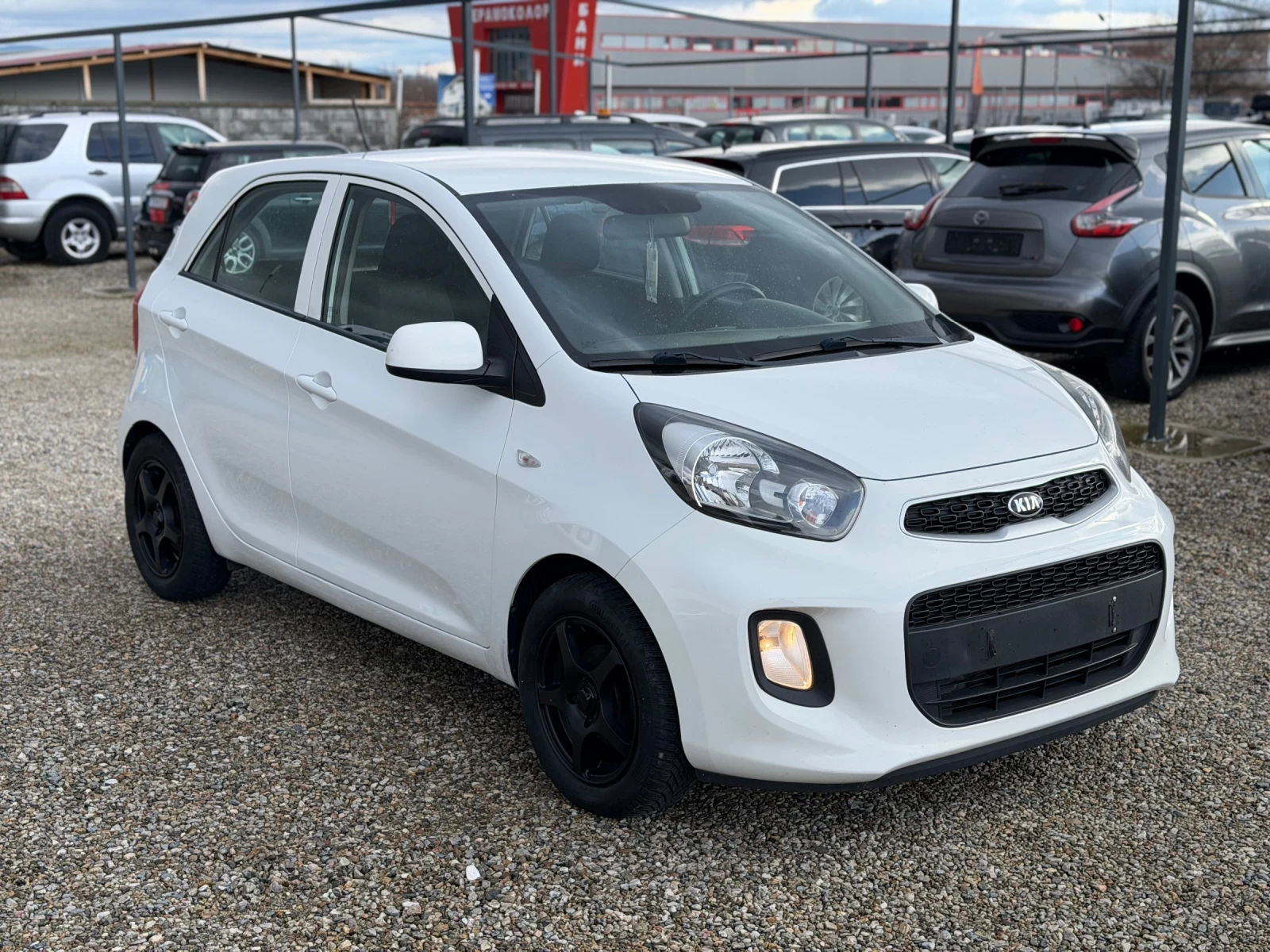 Kia Picanto 1.0i/70hp/NAVI/CANERA/EVRO6/ - изображение 2
