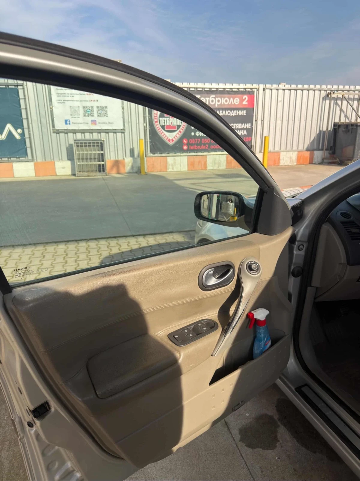 Renault Megane, снимка 6 - Автомобили и джипове - 53727368