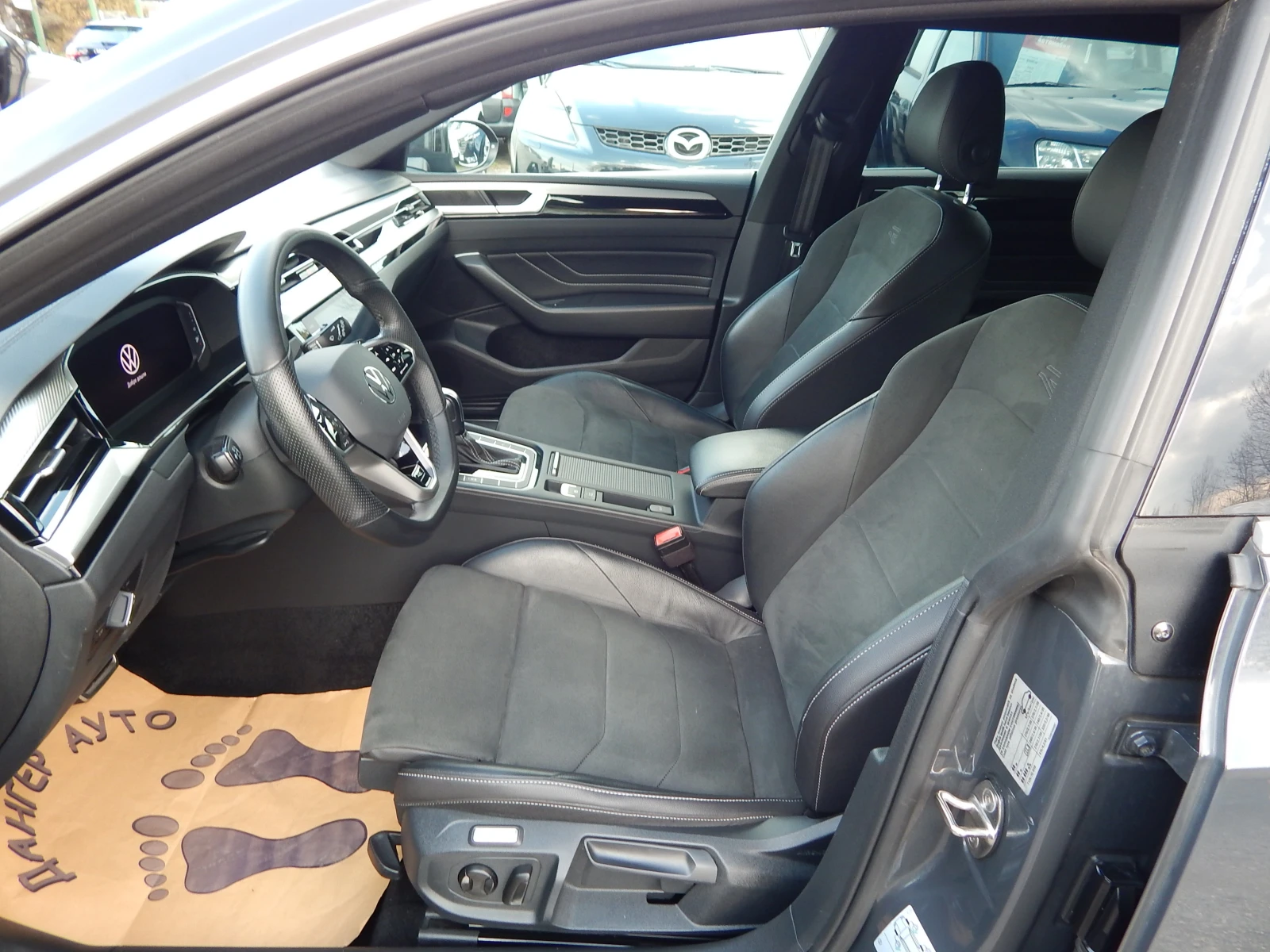 VW Arteon 2.0TDI, снимка 10 - Автомобили и джипове - 53763549