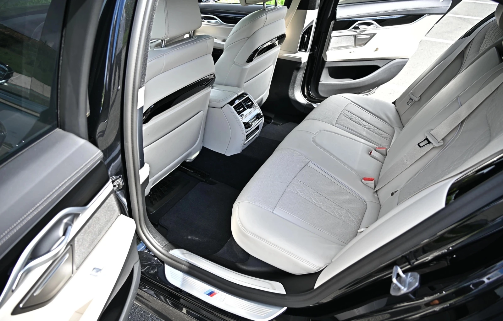 BMW 750 M-Sport xDrive | Mobile.bg � ����������� 14