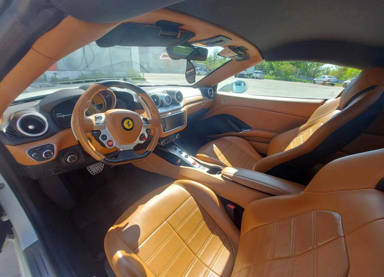 Ferrari California T, снимка 6 - Автомобили и джипове - 53877386