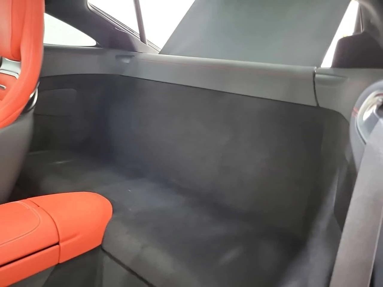 Mercedes-Benz AMG GT * 63 * CARFAX * АВТОКРЕДИТ БЕЗ ПЪРВОНАЧАЛНА ВНОСКА, снимка 13 - Автомобили и джипове - 54629102