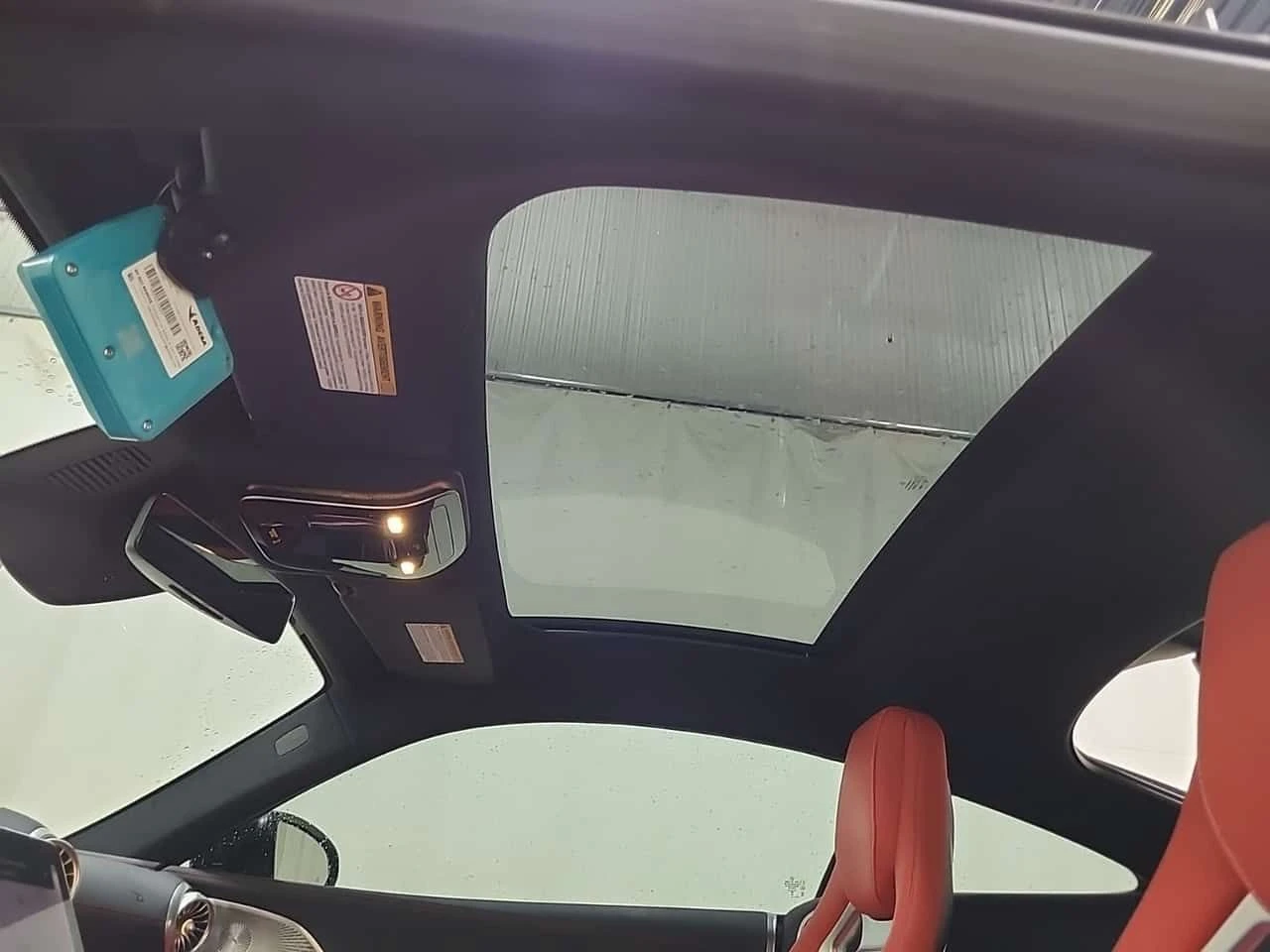 Mercedes-Benz AMG GT * 63 * CARFAX * АВТОКРЕДИТ БЕЗ ПЪРВОНАЧАЛНА ВНОСКА, снимка 14 - Автомобили и джипове - 54629102