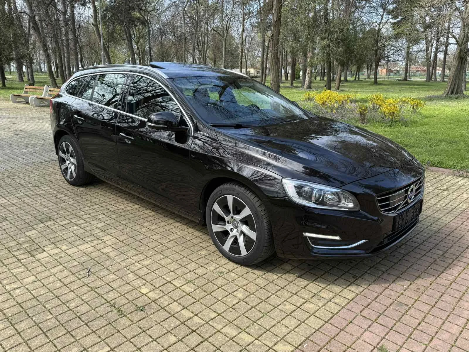 Volvo V60 plug in hybrid