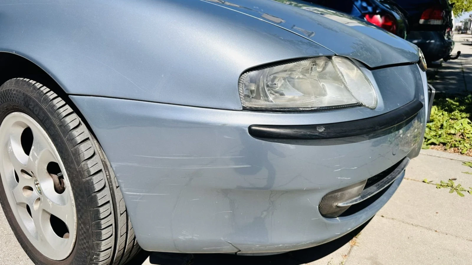 Alfa Romeo 147 1.9 JTD, снимка 15 - Автомобили и джипове - 54802322
