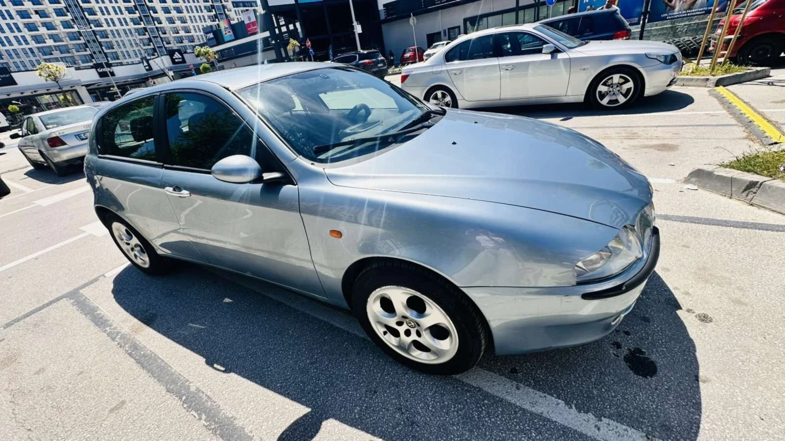 Alfa Romeo 147 1.9 JTD, снимка 3 - Автомобили и джипове - 54802322