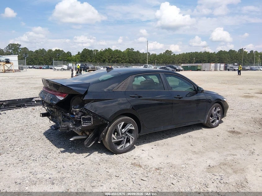 Hyundai Accent 1.6L I-4 DI, DOHC, VVT, 104HP Front Wheel Drive | Mobile.bg � ����������� 6