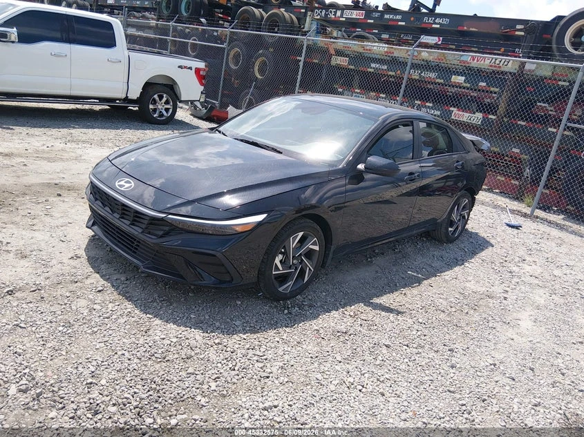Hyundai Accent 1.6L I-4 DI, DOHC, VVT, 104HP Front Wheel Drive | Mobile.bg � ����������� 2