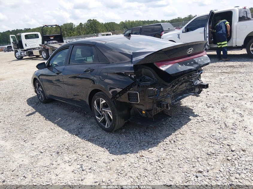 Hyundai Accent 1.6L I-4 DI, DOHC, VVT, 104HP Front Wheel Drive | Mobile.bg � ����������� 3