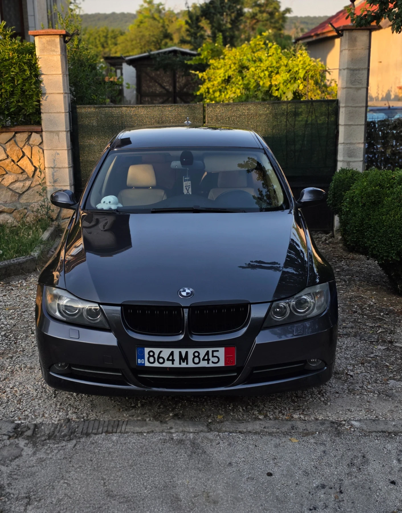 BMW 330