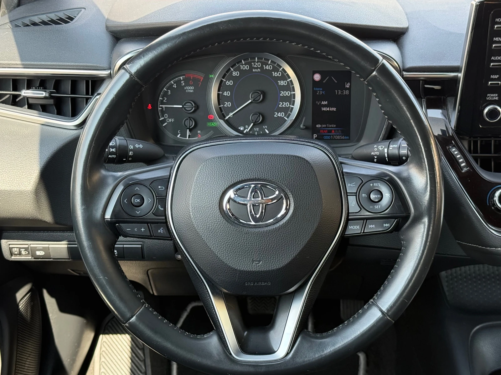 Toyota Corolla 1.8h  Active-cvt ! 100% РЕАЛНИ КИЛОМЕТРИ !, снимка 12 - Автомобили и джипове - 55654850