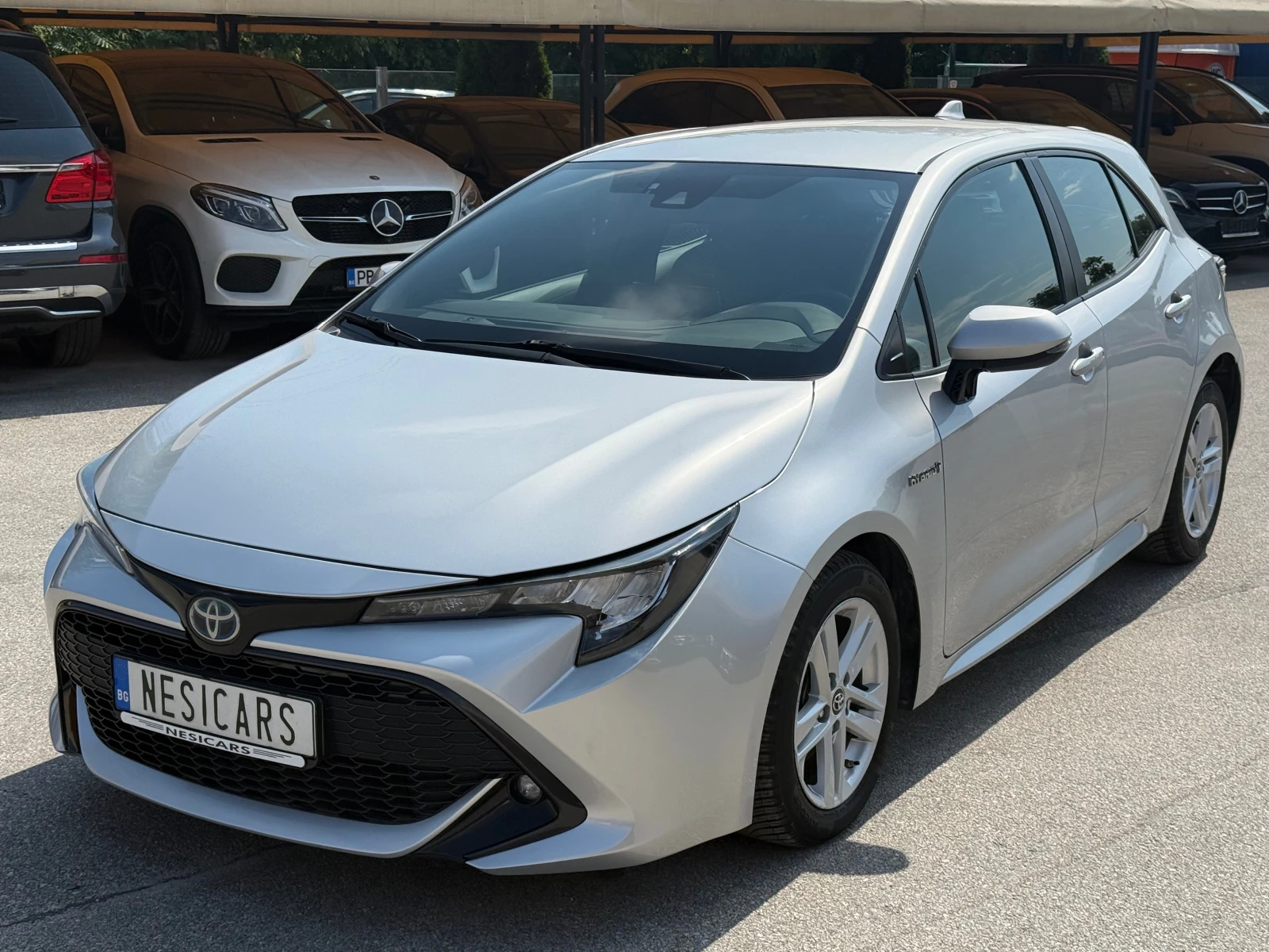 Toyota Corolla 1.8h  Active-cvt ! 100% РЕАЛНИ КИЛОМЕТРИ !