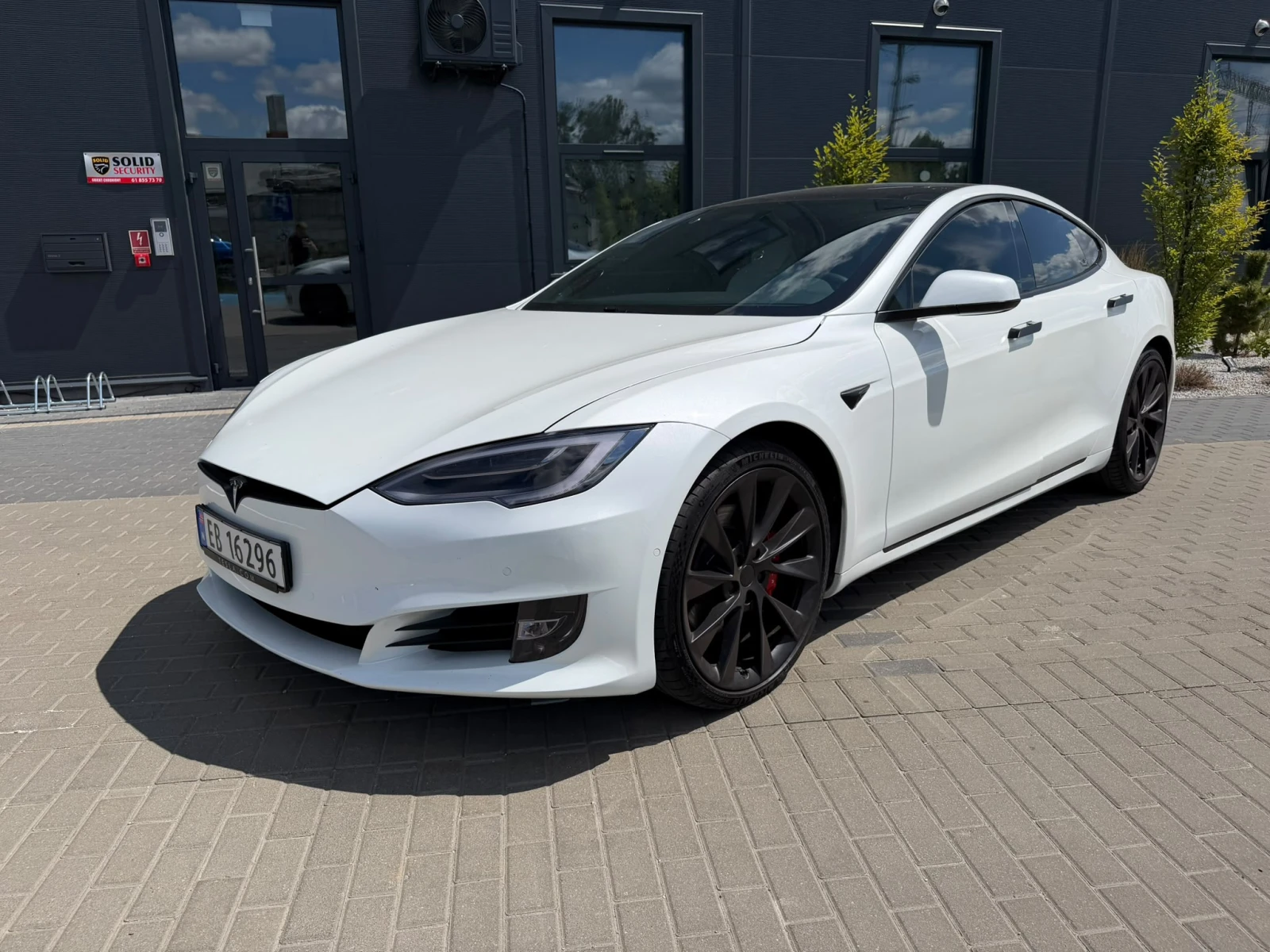 Tesla Model S Raven Performance Long Range Ludicrous + 