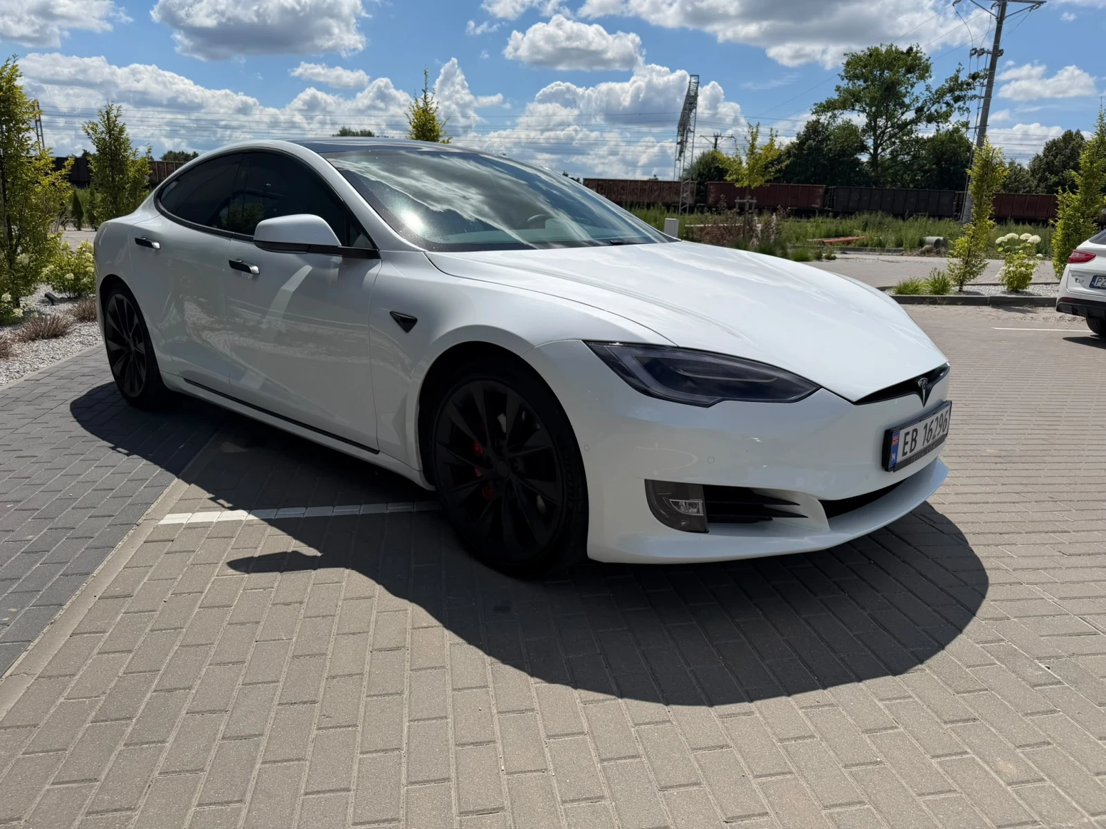 Tesla Model S Raven Performance Long Range Ludicrous + , снимка 2 - Автомобили и джипове - 55903496