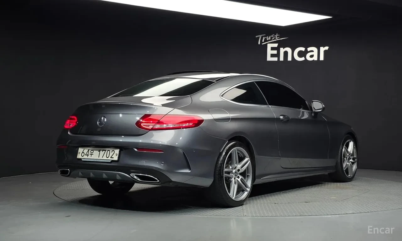 Mercedes-Benz C 220 * C220 d Coupe * АВТОКРЕДИТ БЕЗ ПЪРВОНАЧАЛНА * , снимка 2 - Автомобили и джипове - 56104607