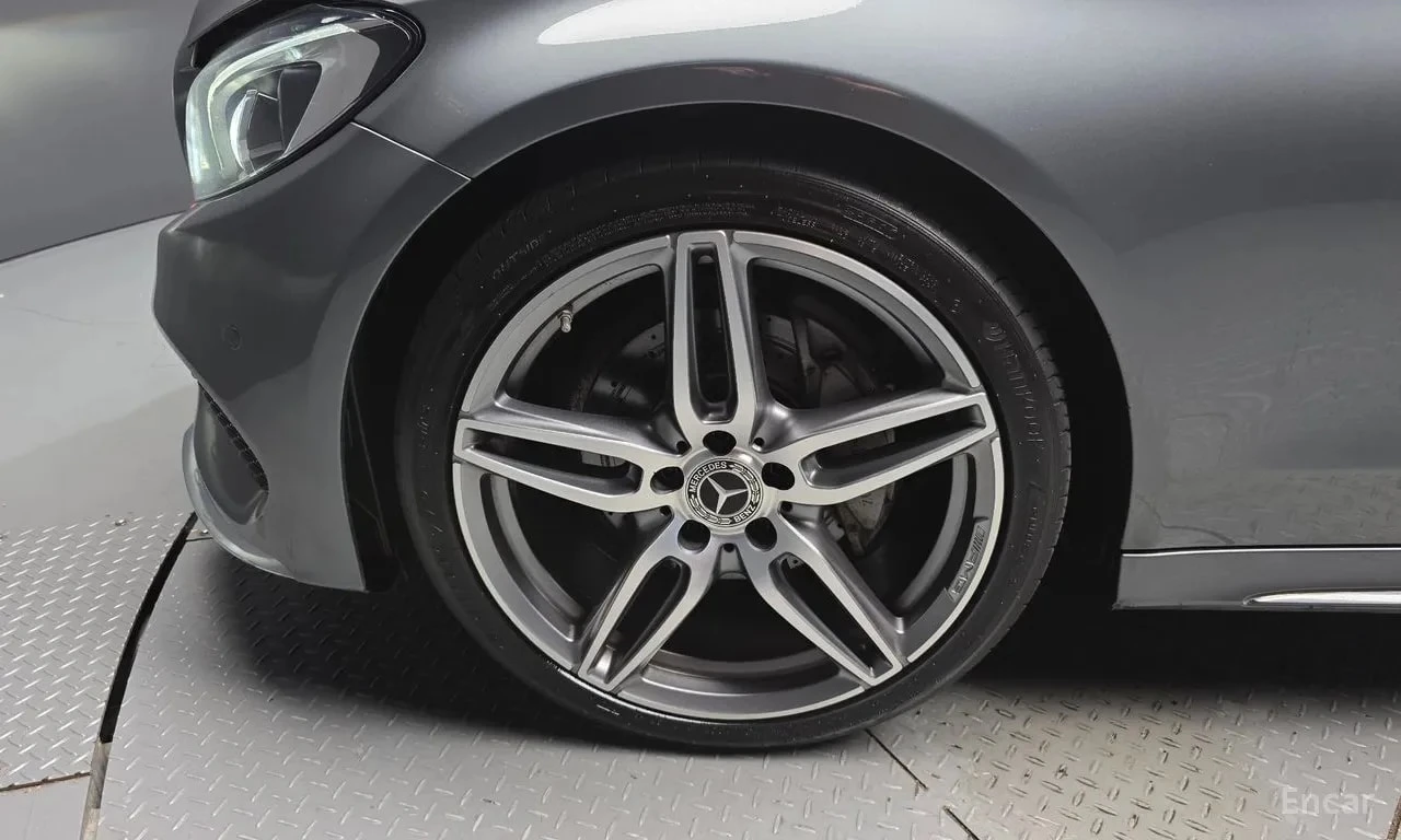 Mercedes-Benz C 220 * C220 d Coupe * АВТОКРЕДИТ БЕЗ ПЪРВОНАЧАЛНА * , снимка 5 - Автомобили и джипове - 56104607