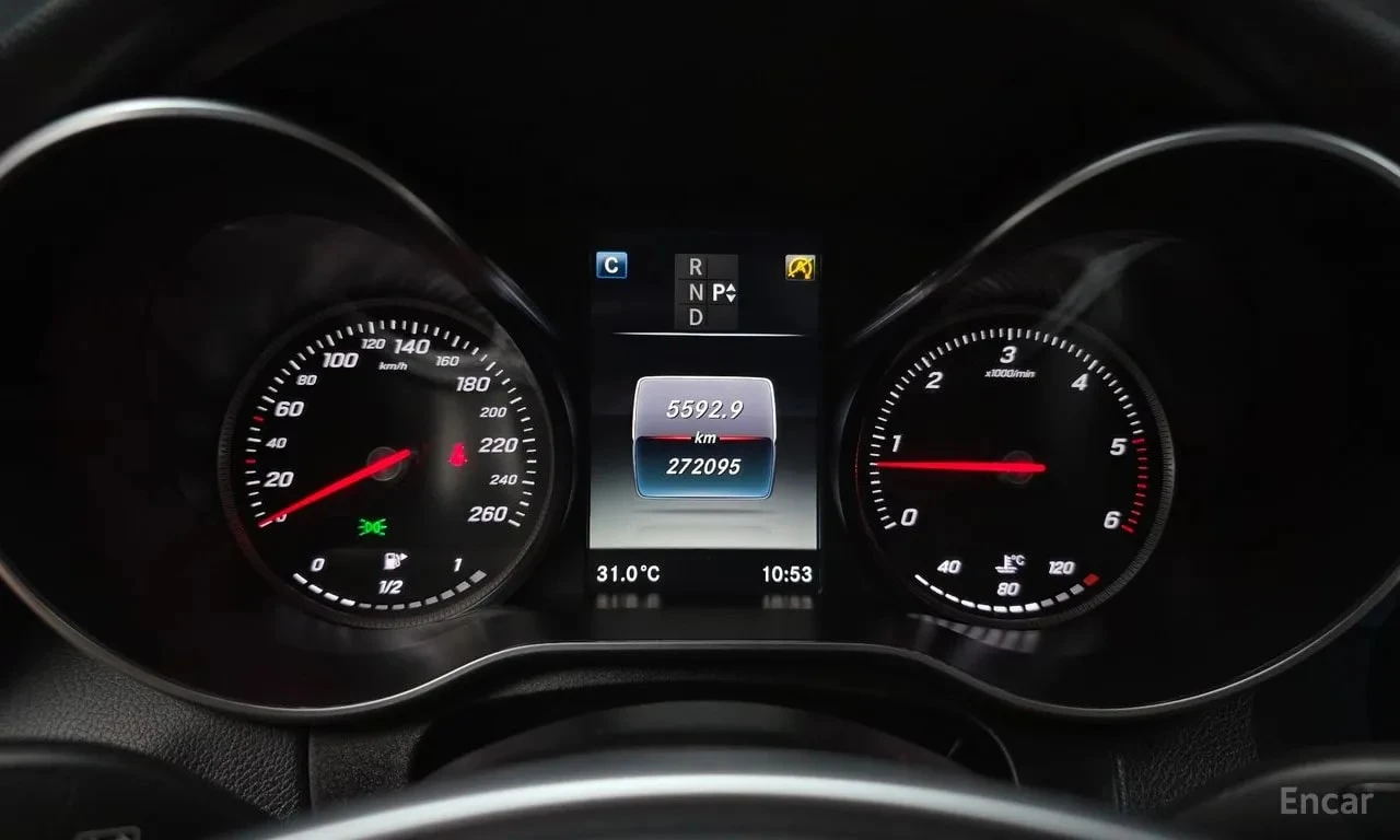 Mercedes-Benz C 220 * C220 d Coupe * АВТОКРЕДИТ БЕЗ ПЪРВОНАЧАЛНА * , снимка 8 - Автомобили и джипове - 56104607