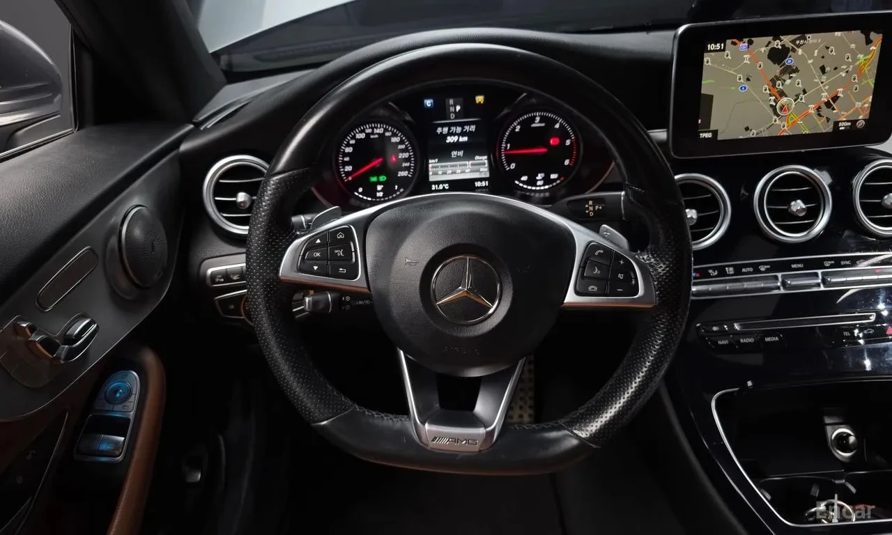 Mercedes-Benz C 220 * C220 d Coupe * АВТОКРЕДИТ БЕЗ ПЪРВОНАЧАЛНА * , снимка 13 - Автомобили и джипове - 56104607