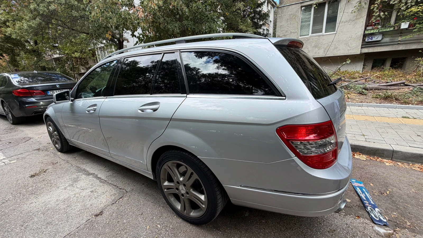 Mercedes-Benz C 350, снимка 7 - Автомобили и джипове - 56243579