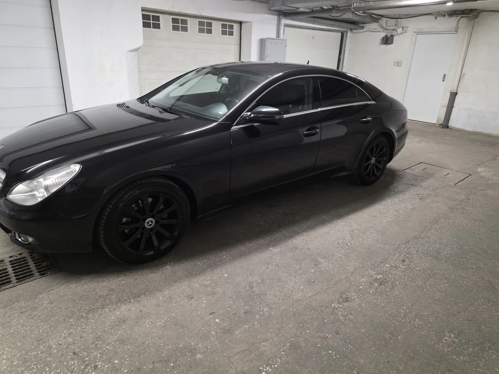 Mercedes-Benz CLS 350, снимка 3 - Автомобили и джипове - 56358353