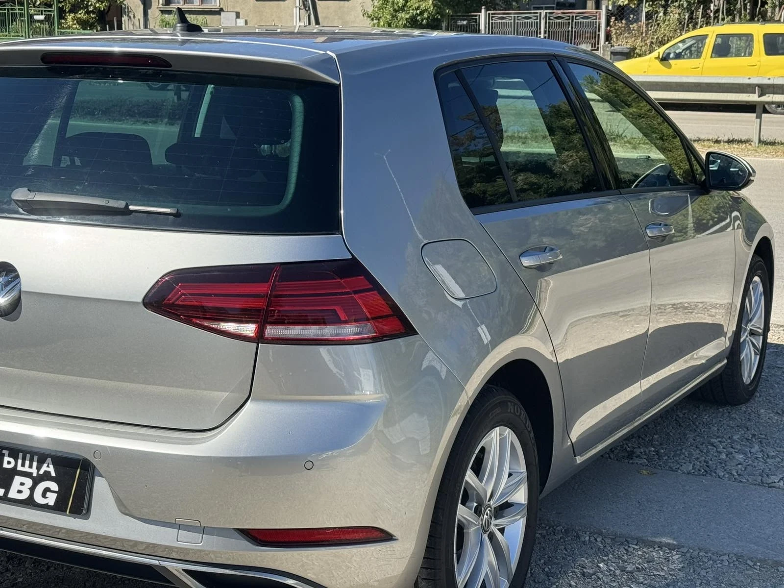 VW Golf 7, 5 , снимка 2 - Автомобили и джипове - 56605144