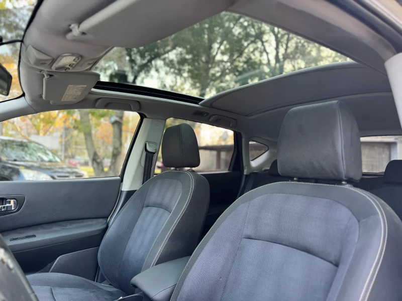 Nissan Qashqai Италия, снимка 10 - Автомобили и джипове - 52002782