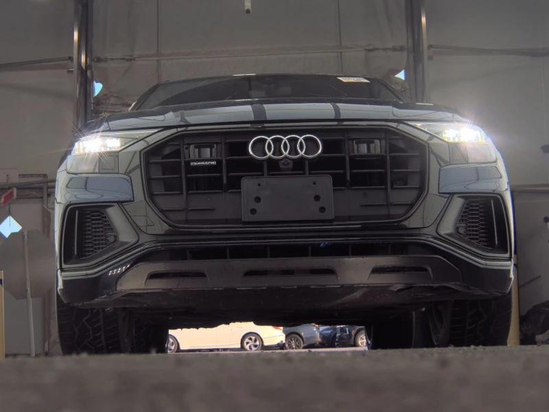 Audi Q8 3.0T* PRESTIGE* MATRIX* ПОДГРЕВ* 360КАМЕРА* LANE* , снимка 5 - Автомобили и джипове - 52576248